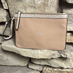 Guess Wristlet